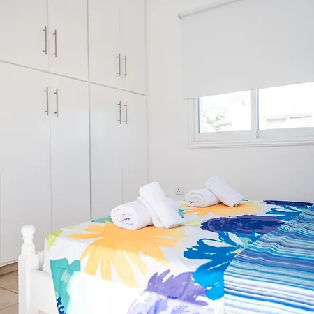 View * Протарас